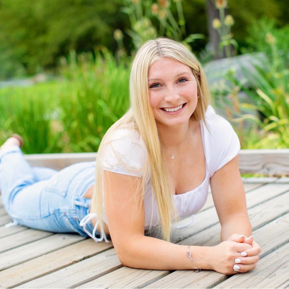 Meet your Posher, Amanda